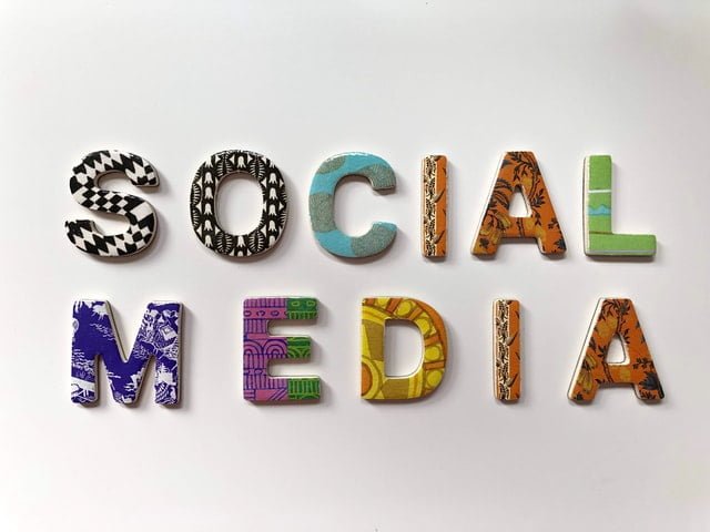 Jasa Pengelolaan Media Sosial